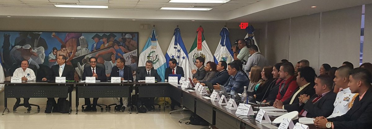 UniversidadUASD's tweet photo. ¡Buenos días!
Les saludamos desde el Salón del Consejo en acto de inauguración de la Asamblea Regional del Sistema Centroaméricano #SICAUS. https://t.co/mAVhNulkjV