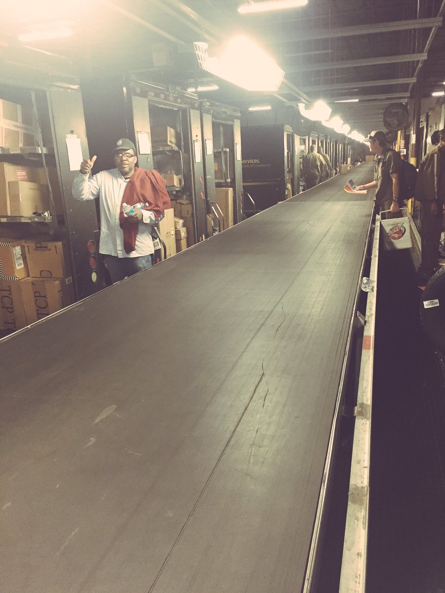 Mark Jackson gives a thumbs up as he walks off the belt today. #PerfectServiceMonday #MykawaPreload