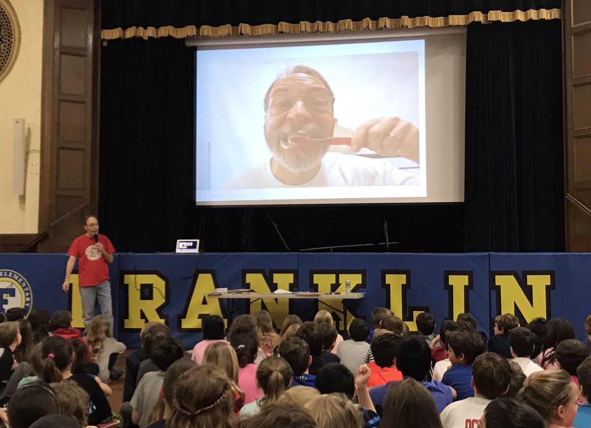 FRNElementary's tweet photo. It was such a special author day because @DanGutmanBooks came to visit our school! Our students love him! @LibraryKennedy #Franklin https://t.co/t58YfJMeCY