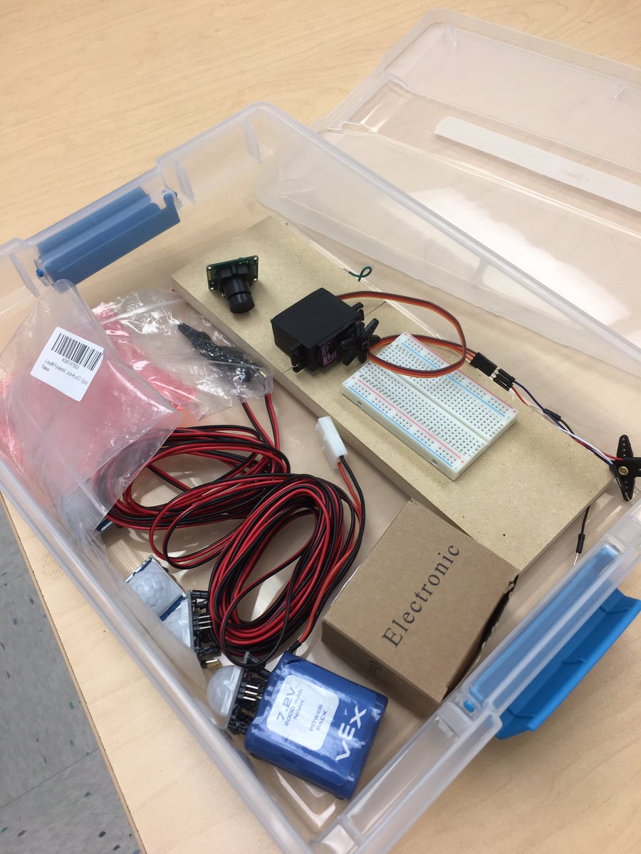 STEM_DavidHa's tweet photo. Finally got all the parts for our #makerfaire project! #PLTW #SELC https://t.co/IuixDA2GG3