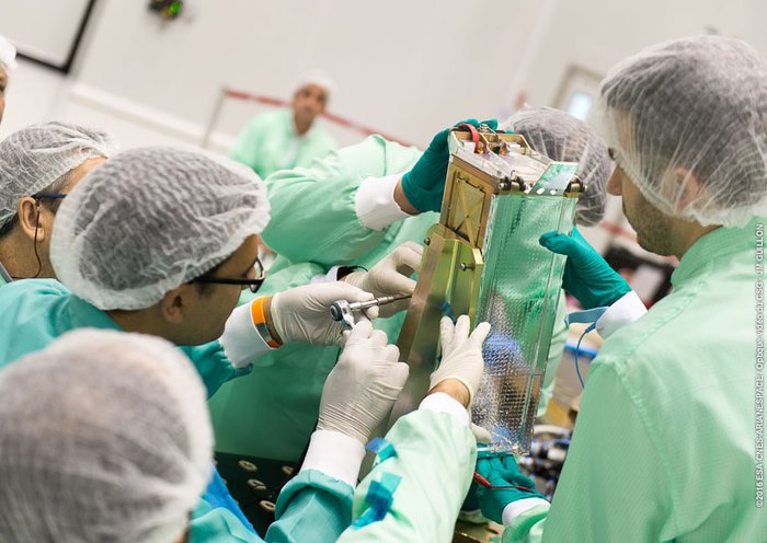esa's tweet photo. Connecting young graduates with space industry mentors. #YouSpace event on 30 March in Brussels #careers https://t.co/ETm9UKGCJD https://t.co/QT5bJbcqhP