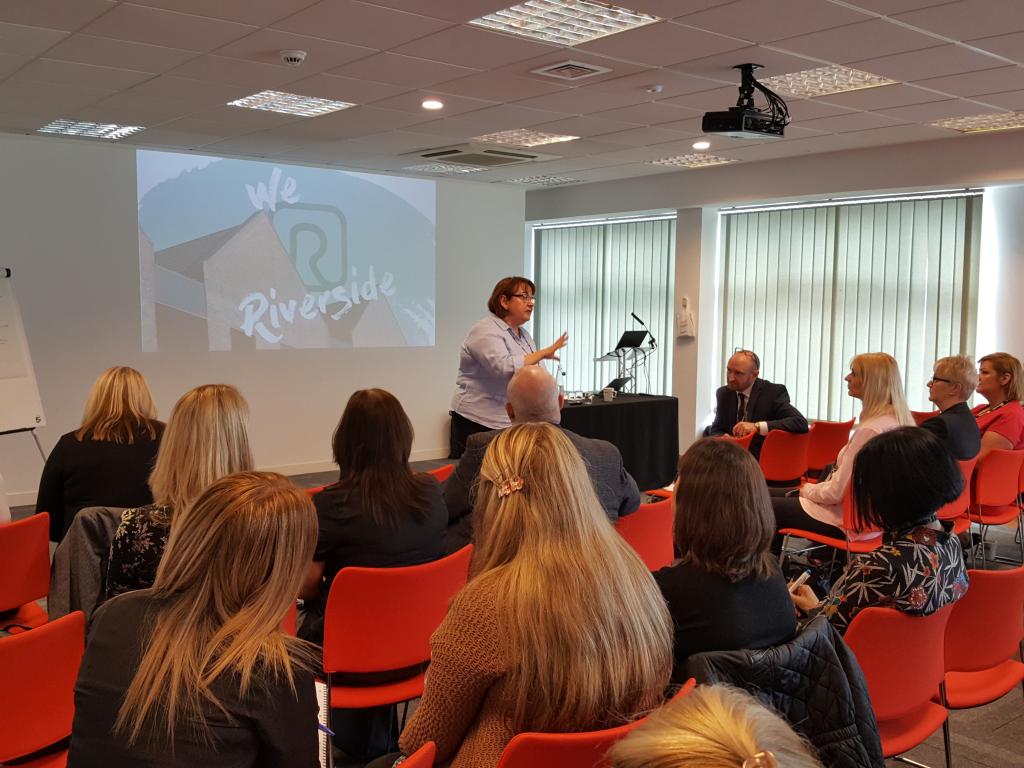 Colleagues in Leeds get a chance to discuss new 3yr corporate plan with @RiversideCarol #WeAreRiverside
