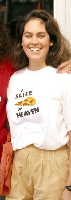  happy birthday Annabeth Gish! Mystic Pizza, Hiding out... Love her! 