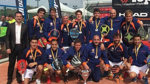 [ESPAÑA] Los equipos <a href="/CPDamm/">Club de Pádel Damm</a> StarVie Collado Mediano y MCI Sports @EntrenaPadel, nuevos campeones nacionales padel.info/padel-en-espan… #pádel