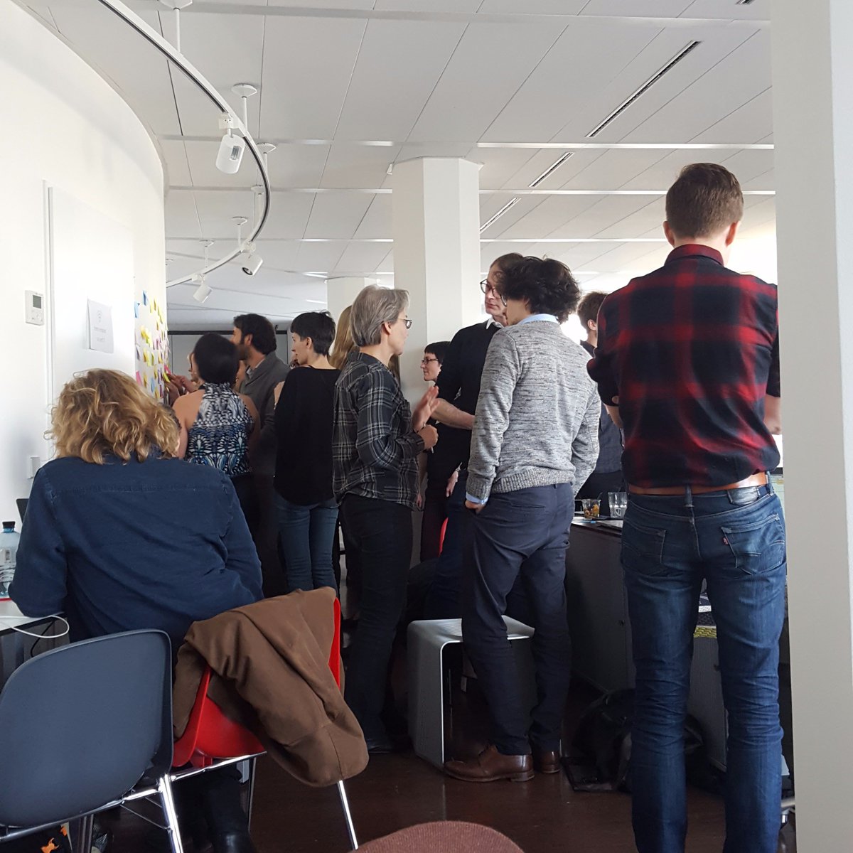 dieseliesel's tweet photo. My first tweet on first day of the #hackathon #CodingDurer - collecting project ideas! #mindmapmania #postitwall #excited https://t.co/UCsoNvk50G