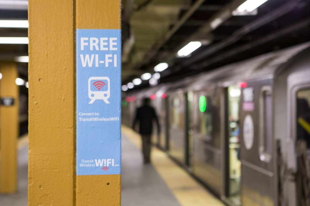ALUEnterprise's tweet photo. #SuccessStory: read how @ALUEnterprise helps to power free passenger WiFi in the NYC subway: https://t.co/EjoTHwWDjj https://t.co/3rLrdSL5e6