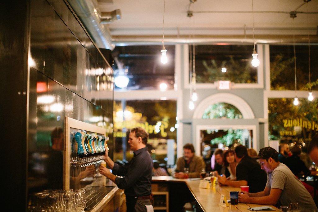 Look out, #Knoxville! You've got 6 new breweries coming your way: bit.ly/2nwHRKe