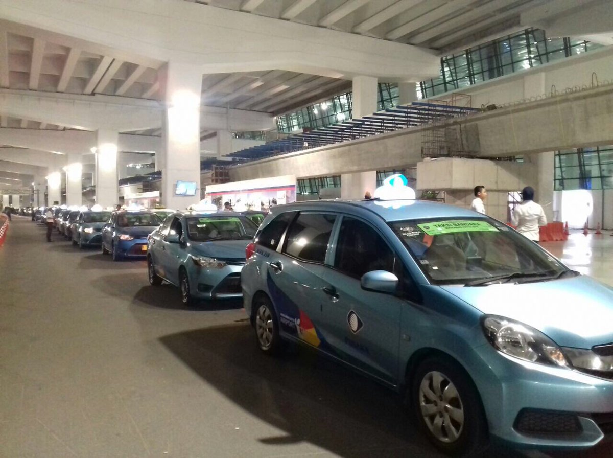 Sistem antrian taxi digital di T3 CGK @AngkasaPura_2 bekerja optimal hr ini. Smg memenuhi harapan passengers dan visitors utk layanan taxi 😊