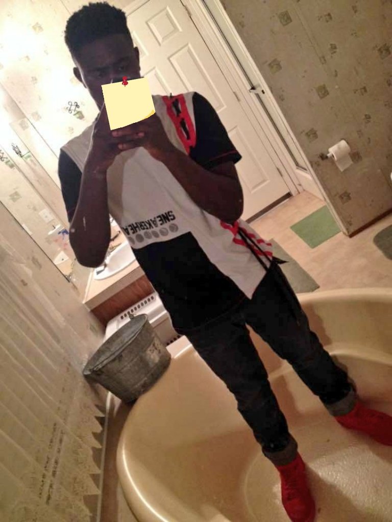ThatCrazyAssBoy's tweet photo. https://t.co/whihS314aF