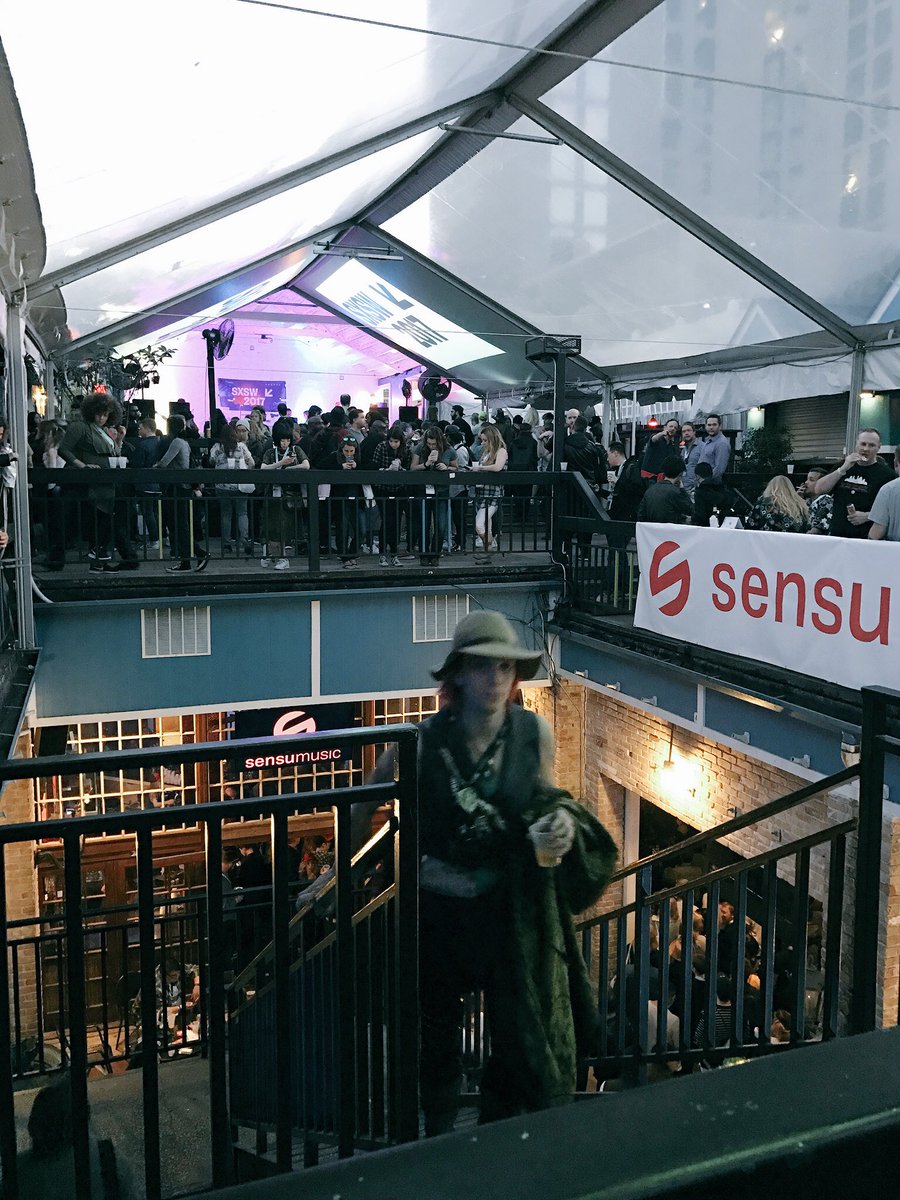 GabeBialkowski's tweet photo. The music opening party! #sxsw2017 #sensumusic https://t.co/SqEfNyZK6I