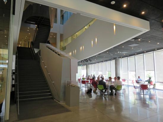 nvhsprom's tweet photo. This year the venue will be held at the Nevada Museum of Art 💃🎨 https://t.co/XuYZaz4ZFG