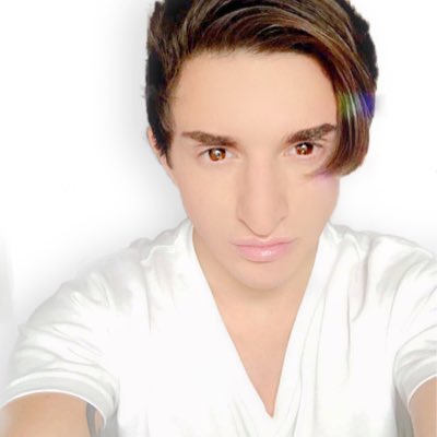 zacarycloud's tweet image. #NewProfilePic