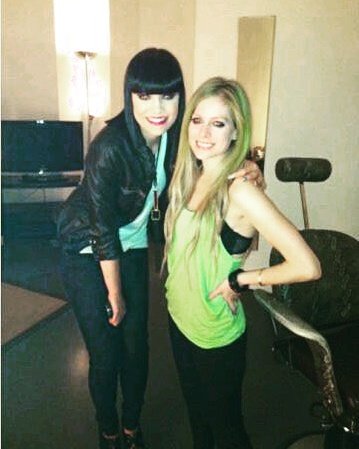 Waiting for Avatars Avril Lavigne Jessie J Happy Birthday Jessie   