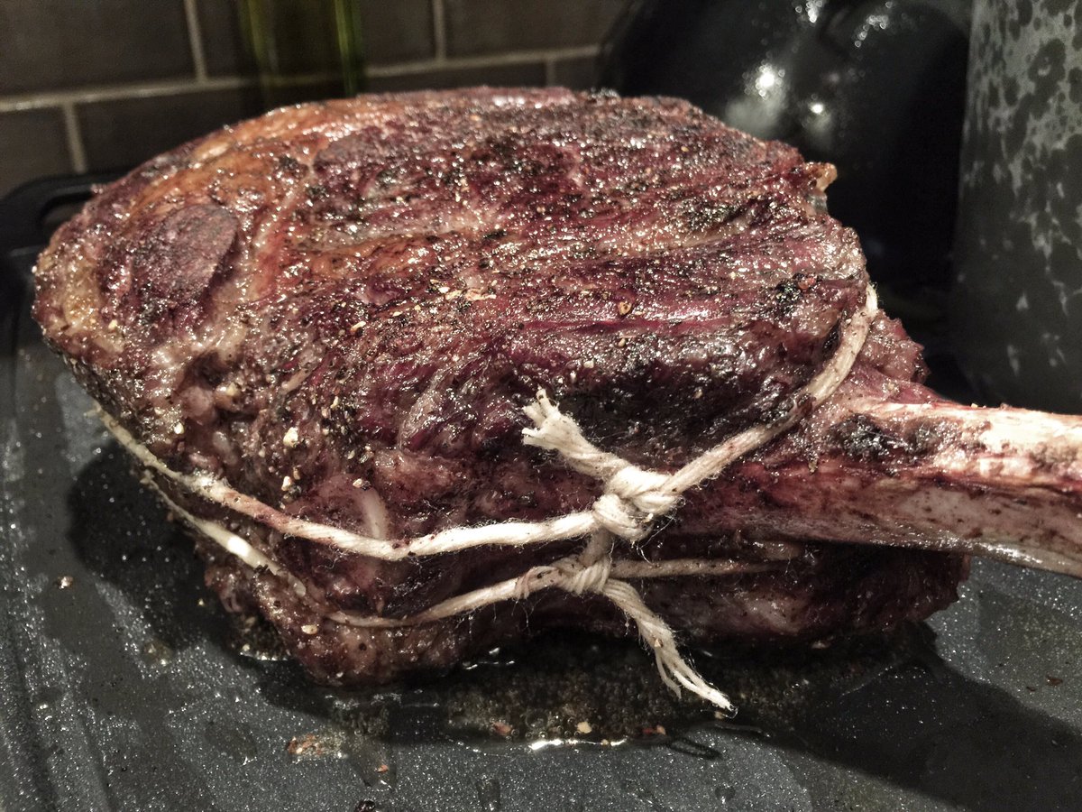 BobbyMaximus's tweet photo. Steak https://t.co/kI8RDbPiYV