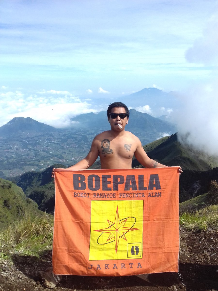 roymorgaan's tweet photo. @boepala231 mt.merbabu https://t.co/z4J4xMThk8