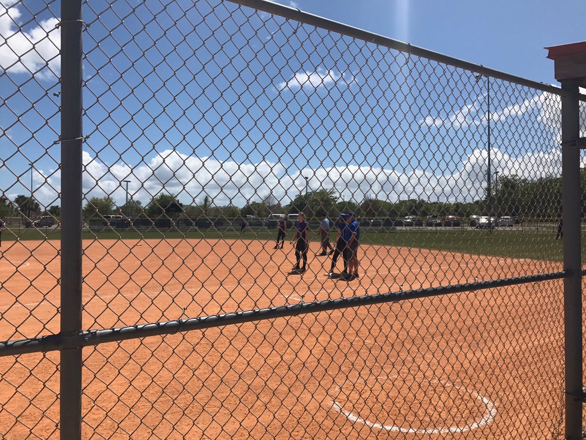 zecoderz's tweet image. Day 1 in Florida was a success 💪🏼 Thankful to be out on the dirt in some great weather ☀️