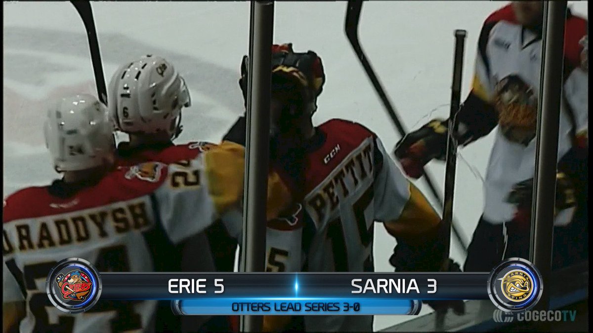 OHLHockey's tweet photo. #OHLPlayoffs GM3
FINAL: @ErieOtters (5) - @StingHockey (2)
ER - @DarrenRaddysh 2G 1A
VIDEO: https://t.co/hLKVFABWIm
#ERvsSAR (3-0) https://t.co/gVQq3KadBI