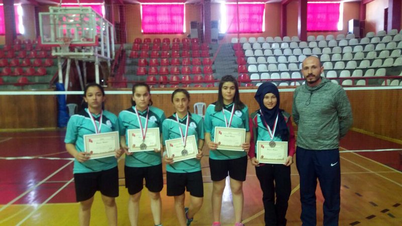 Badminton Kız Bölge Takımımız Türkiye Finalleri’nde kastamonu.gsb.gov.tr/HaberDetaylari…