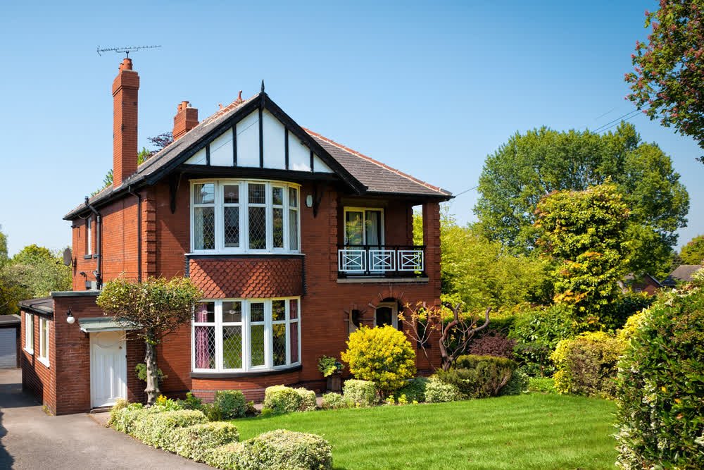 bobbysinghesq_'s tweet photo. House price growth increased across the UK in first weeks of 2017. https://t.co/grGXOaO6wA https://t.co/Fd5iB2brlQ