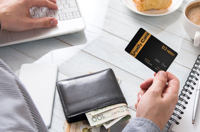 Biz_Retail's tweet photo. South Africa's most popular #loyalty programmes #RetailRewards https://t.co/fdLEzznBE4 via @Biz_Retail https://t.co/jEXqDURnzX