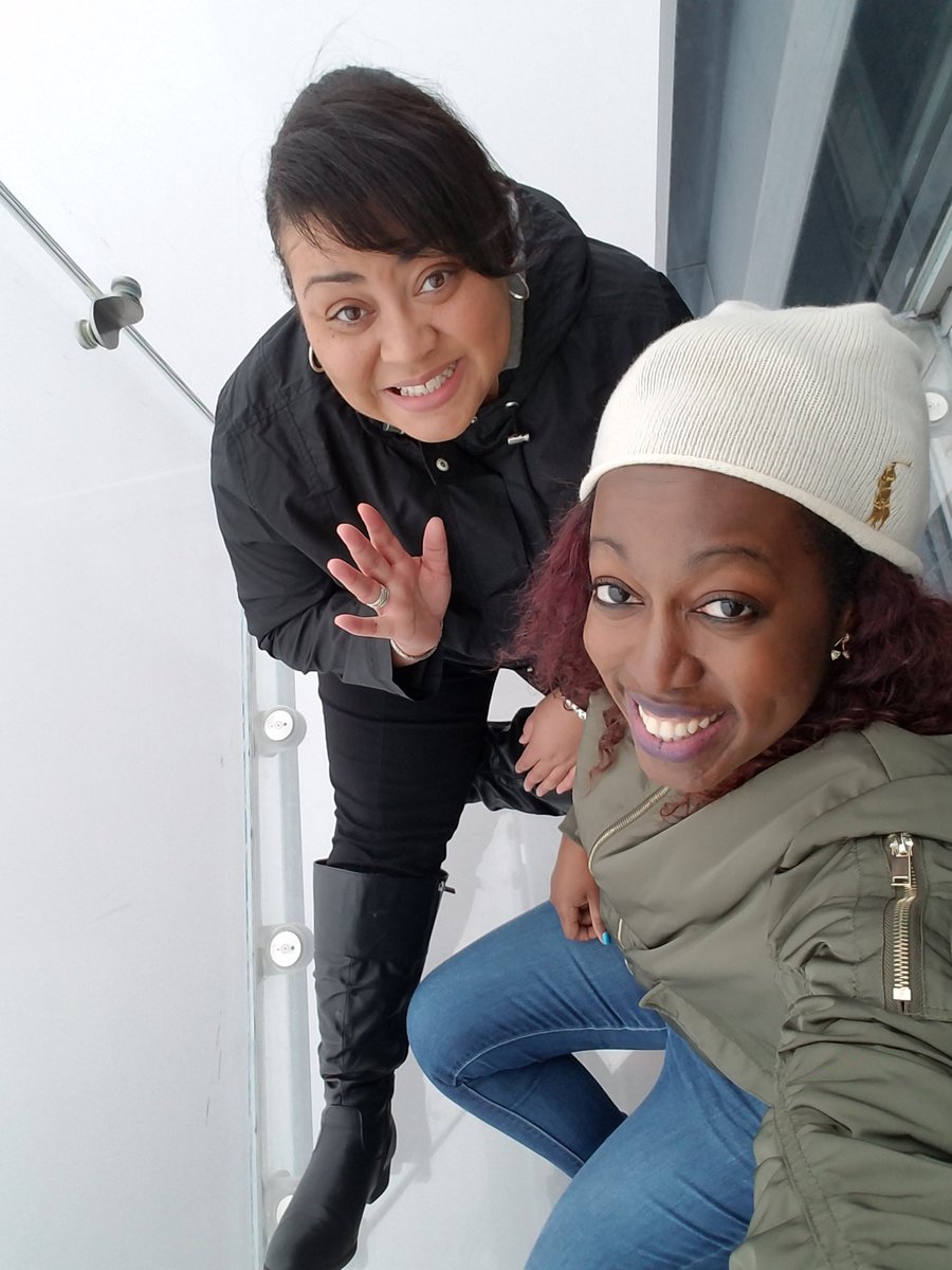 2GirlsWhoTravel's tweet photo. Even though it was cloudy & we couldn't see outside, the @SkydeckChicago was still pretty fun! Here's our attempt at a photo! #chicago #TGWT https://t.co/4o98UdcXRc