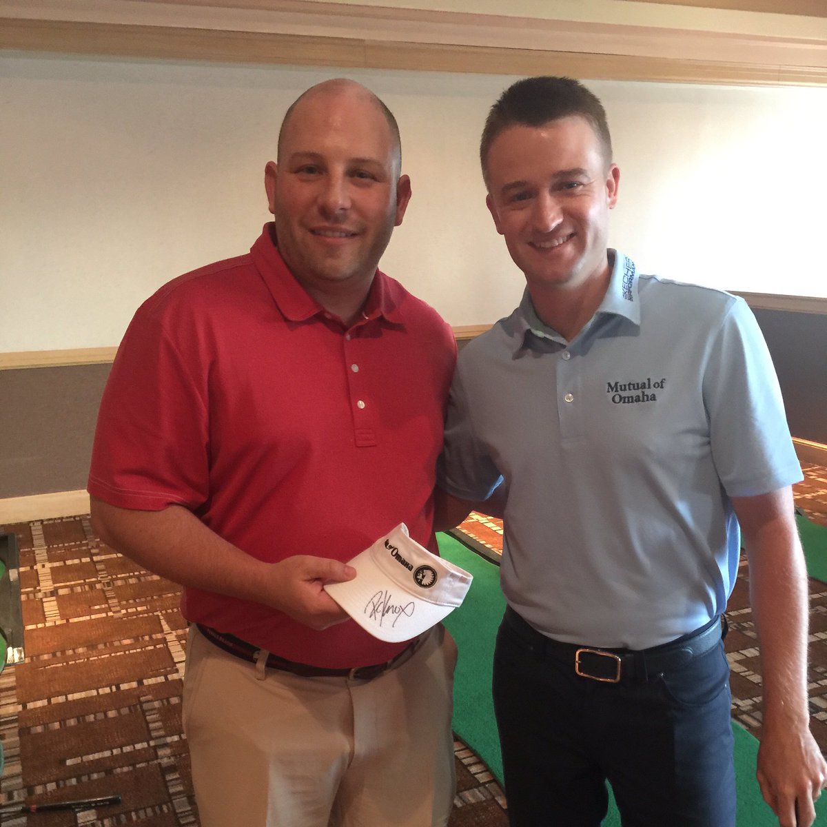 Nice having the opportunity to meet and talk with Russell Knox <a href="/rooknox/">Russell Knox</a> tonight. Class act!!!