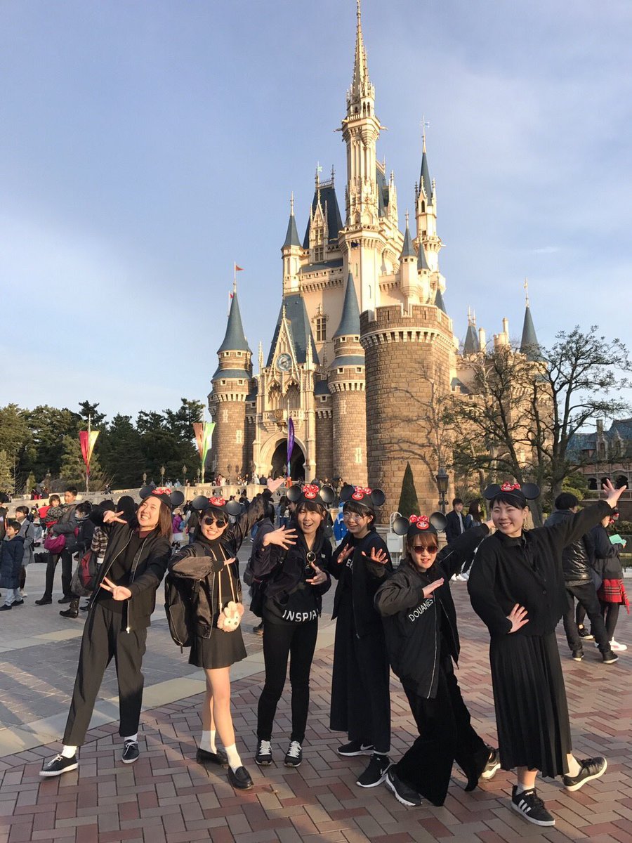 kinaprima's tweet photo. ハプニングだらけのこの2日間
腹筋割れるレベルで笑った！！
さすが地元〜
3CのDVDみて懐かしさに浸ってほんとにありがとう！
春休み最後のいい思い出になりました！！！！！
みんなそれぞれの場所で輝けますよーに✨ https://t.co/XpIlxJjEUW