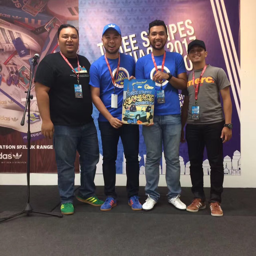 ihsanwira's tweet photo. Kami pun pergi event haritu. #TSM2017 #trainers #clobber #hamburg #samba #adidas https://t.co/DZe9mBddY9