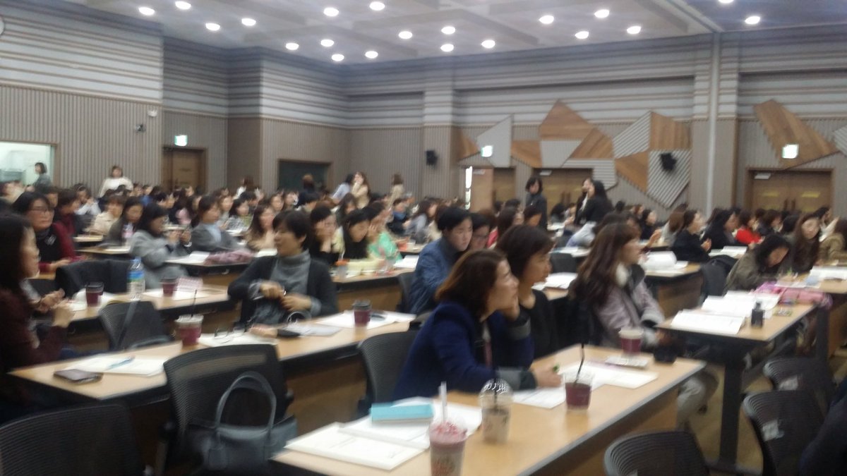 2018년('17년실적) 어린이급식관리지원센터 평가계획 설명회에 참석했어요. 어린이 식생활안전관리에  앞장서는 성남시, 좋은 성과 이루도록  성남시어린이급식관리지원센터  아자!아자! #성남시