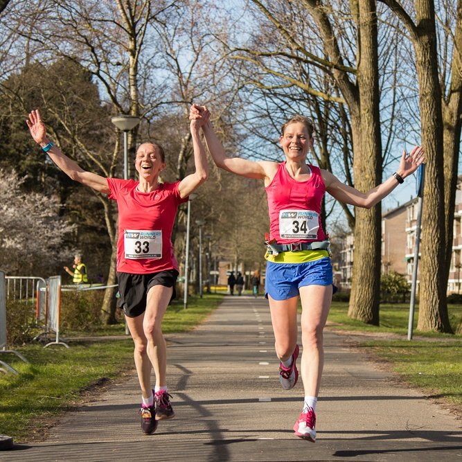 loopgroepastrea's tweet photo. Heb je jezelf al gespot op de foto's van de #Astrearun? Check https://t.co/LstXmxthHo https://t.co/TwbFg13sON