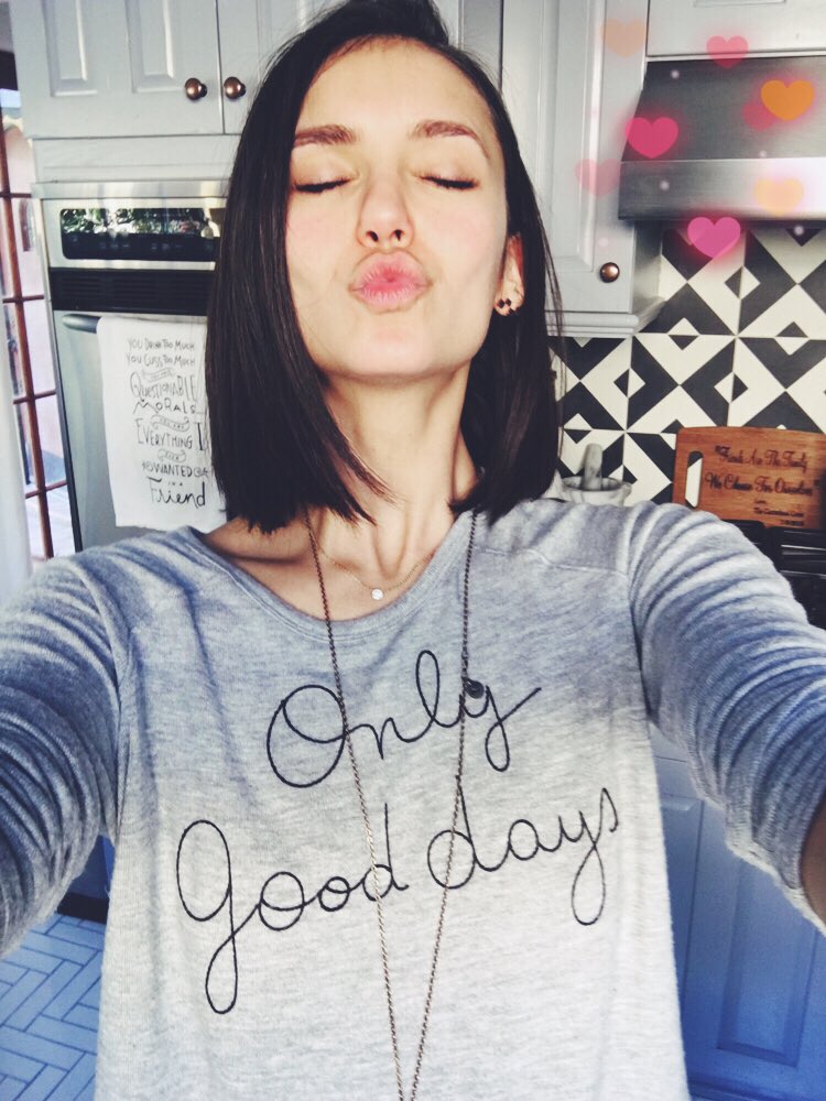 SeductiveDopple's tweet image. ฯ New Elena Gilbert
ฯ Ships with Chem
ฯ Apart of @TheFallsRP