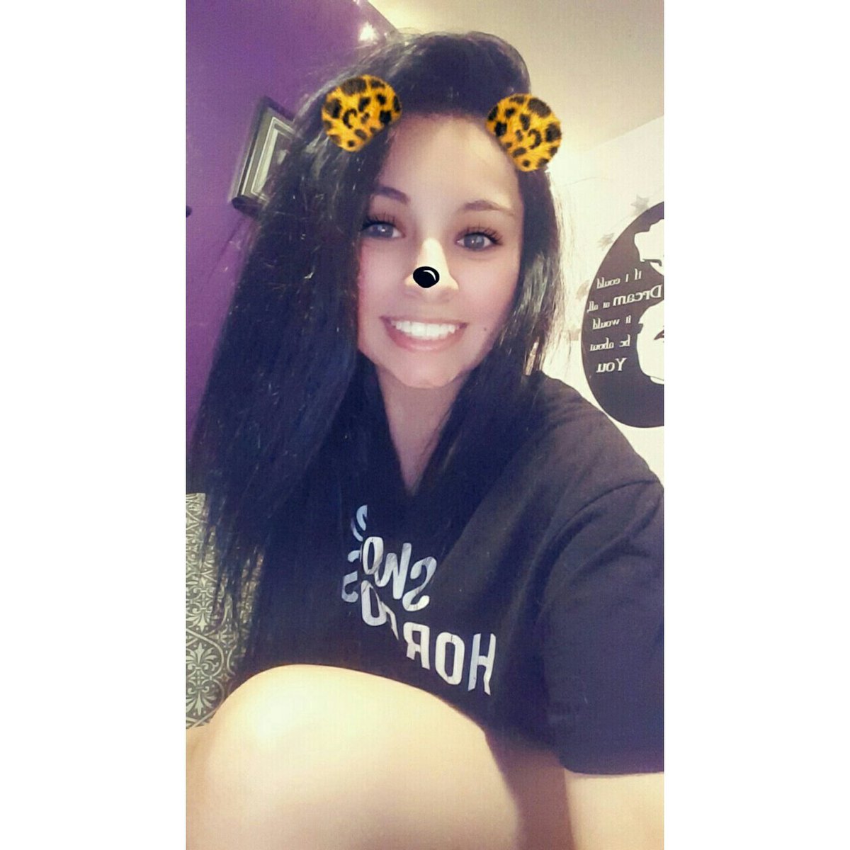 dancerbaby55's tweet photo. Black Hair 😏 https://t.co/6O0wr8RTSi