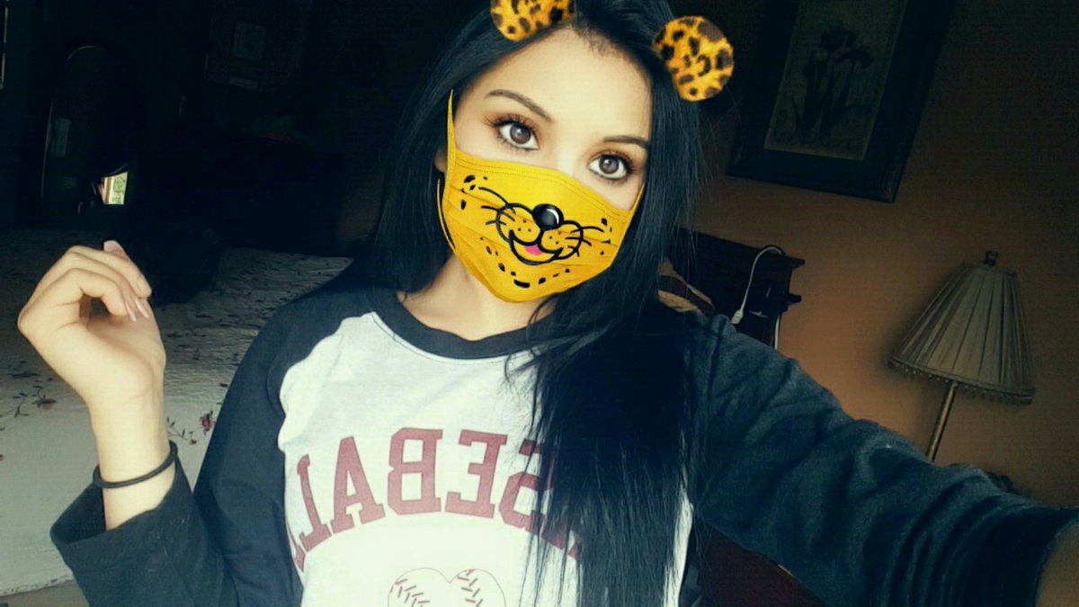 dancerbaby55's tweet photo. Black Hair 😏 https://t.co/6O0wr8RTSi