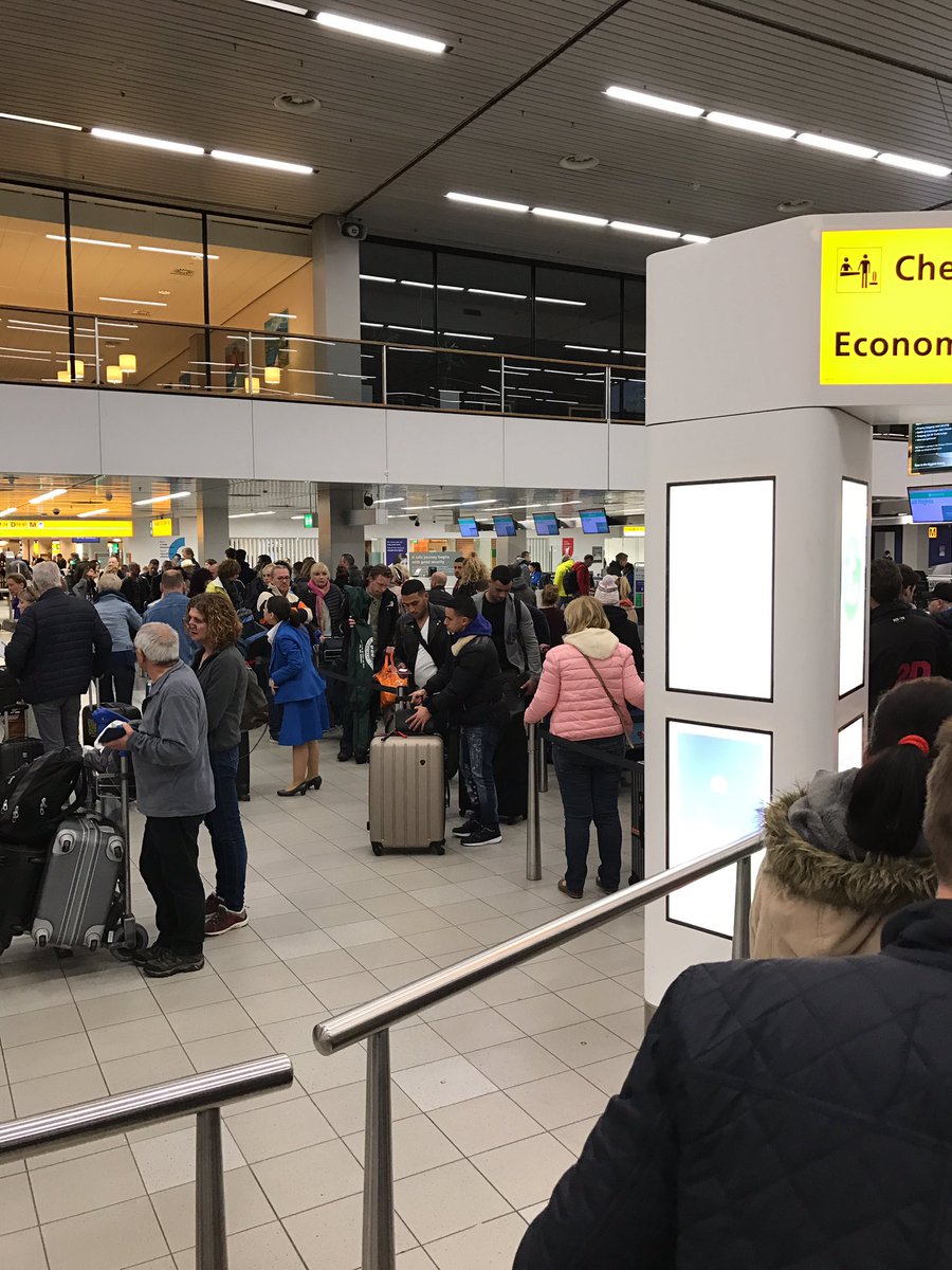 transavia baggage drop off