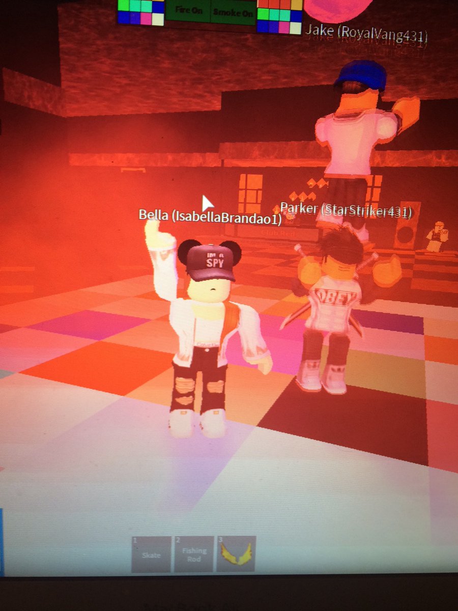 IsabellaBran1's tweet image. #RobloxParty✌🏻😍😘