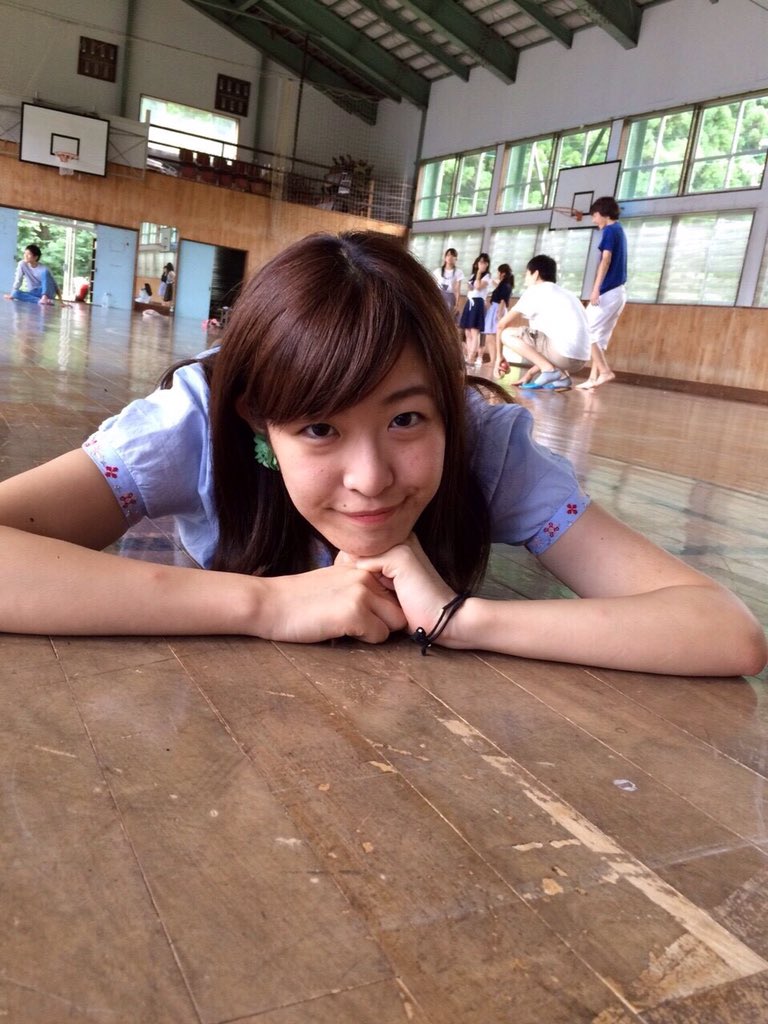 【部員紹介】
新4年
ひなこ🥀
九段中等教育学校出身
ダンス部💃

美人枠代表ひなこさん😍
キュート、セクシー、ビューティフル全ての魅力の生みの親✨
時にはアイドルのように可愛いのに、セクシーな顔も兼ね備えている…😍✨💓
母のように優しく、姉の様に頼りになる、そんなひなこさん🥀✨