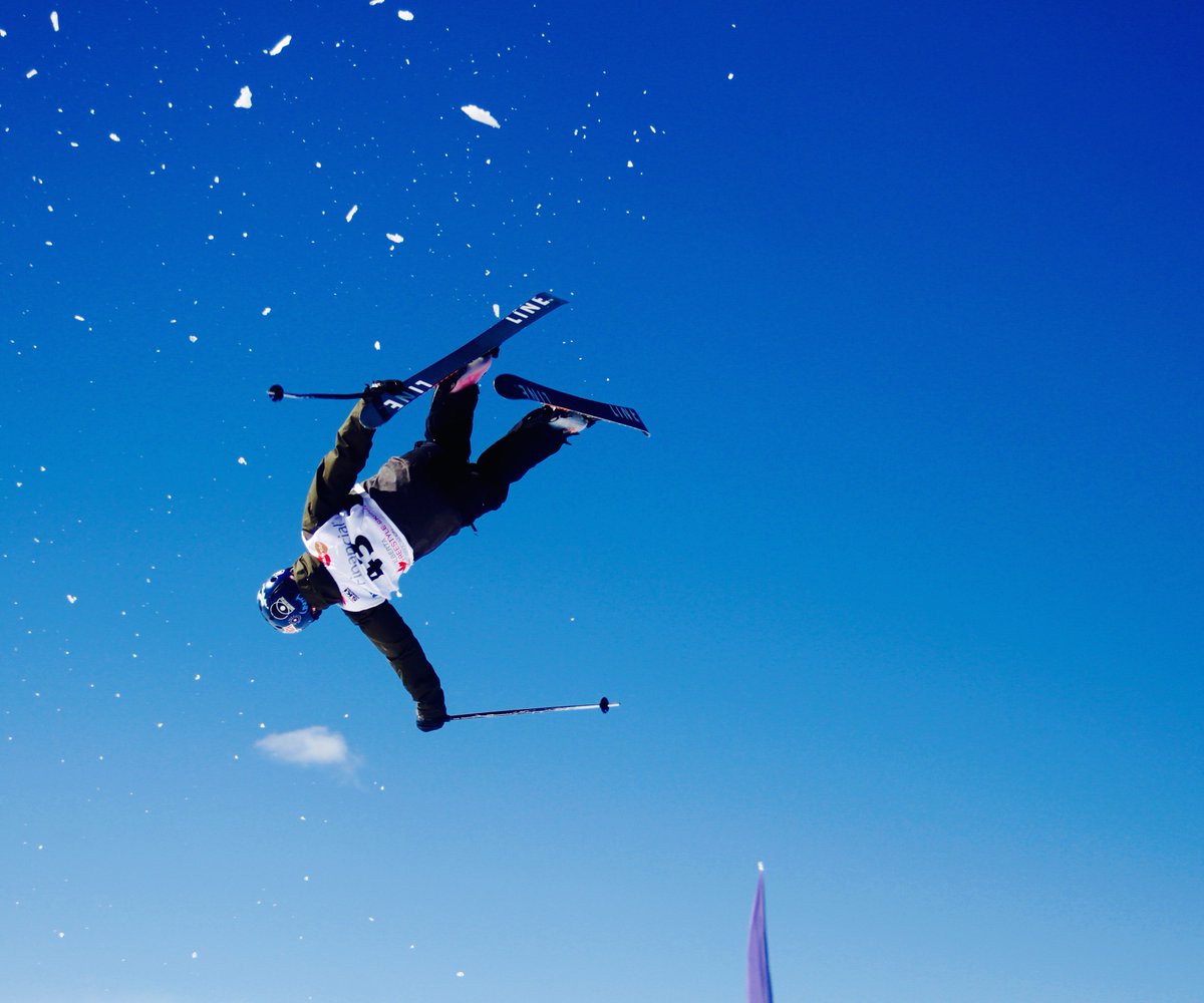 ABFreestyleSki's tweet photo. Great SlopeStyle day under the sun! Good job to all of our athletes that gave it their all today! #AbChamps2017 https://t.co/vYLmjyMZCh
