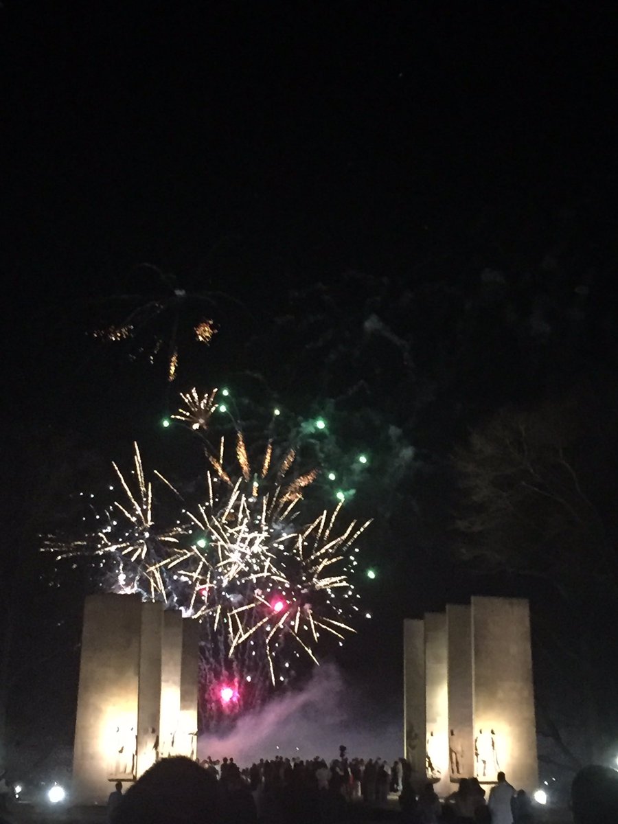 HokieClassRing's tweet image. No better way to cap off 83 years of Ring Dance tradition 💍 #WearTheTradition @VTclass2018