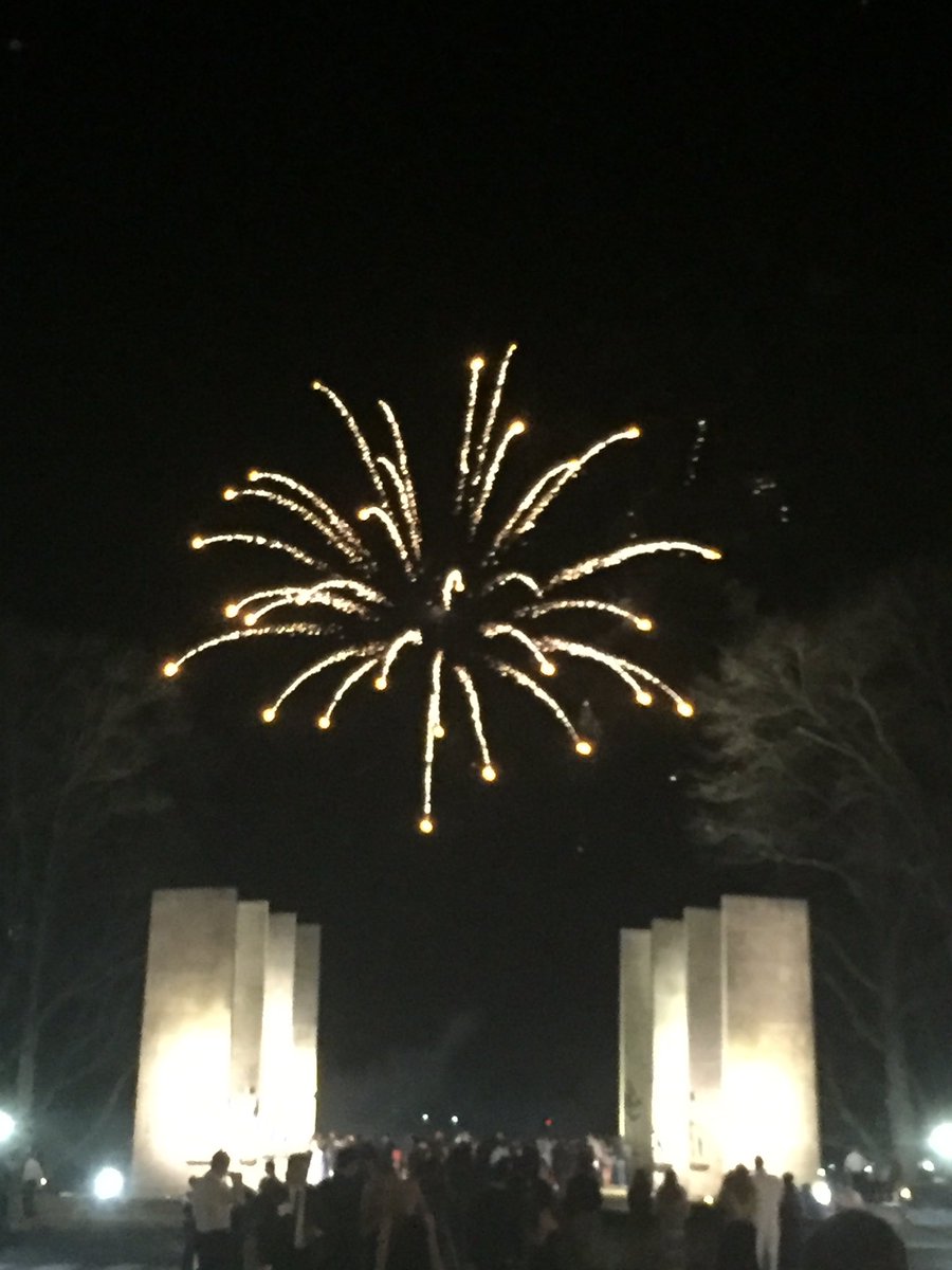 HokieClassRing's tweet image. No better way to cap off 83 years of Ring Dance tradition 💍 #WearTheTradition @VTclass2018