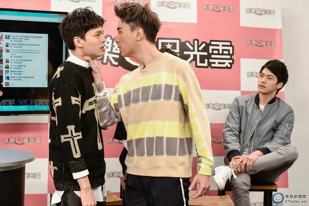 bernardteddyth's tweet photo. [HQ] 170316 #SenYou - ETtoday Live
#SenJun #Bernard #森竣 #Teddy #任祐成 #RenYouCheng #HIStorywebseries 
Link : https://t.co/C0PWaofQ54 https://t.co/8K2OkO15LH