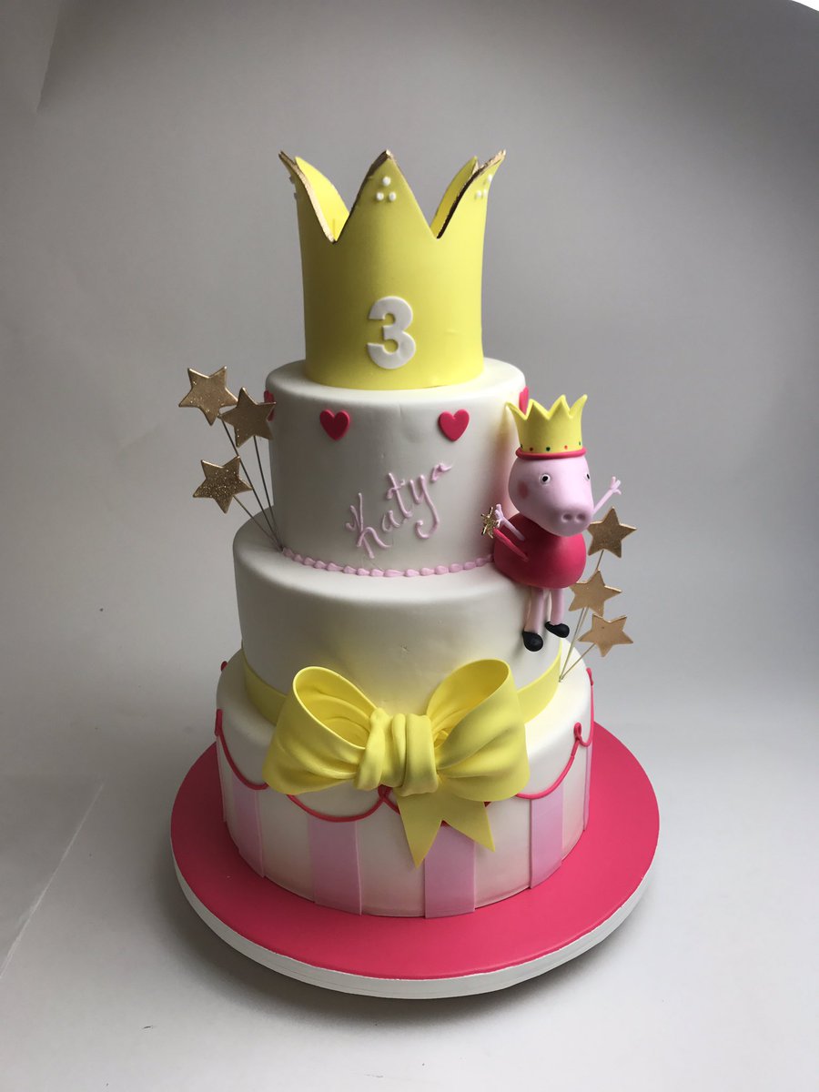 CinderellaCakes's tweet photo. https://t.co/juG3FQJPzX