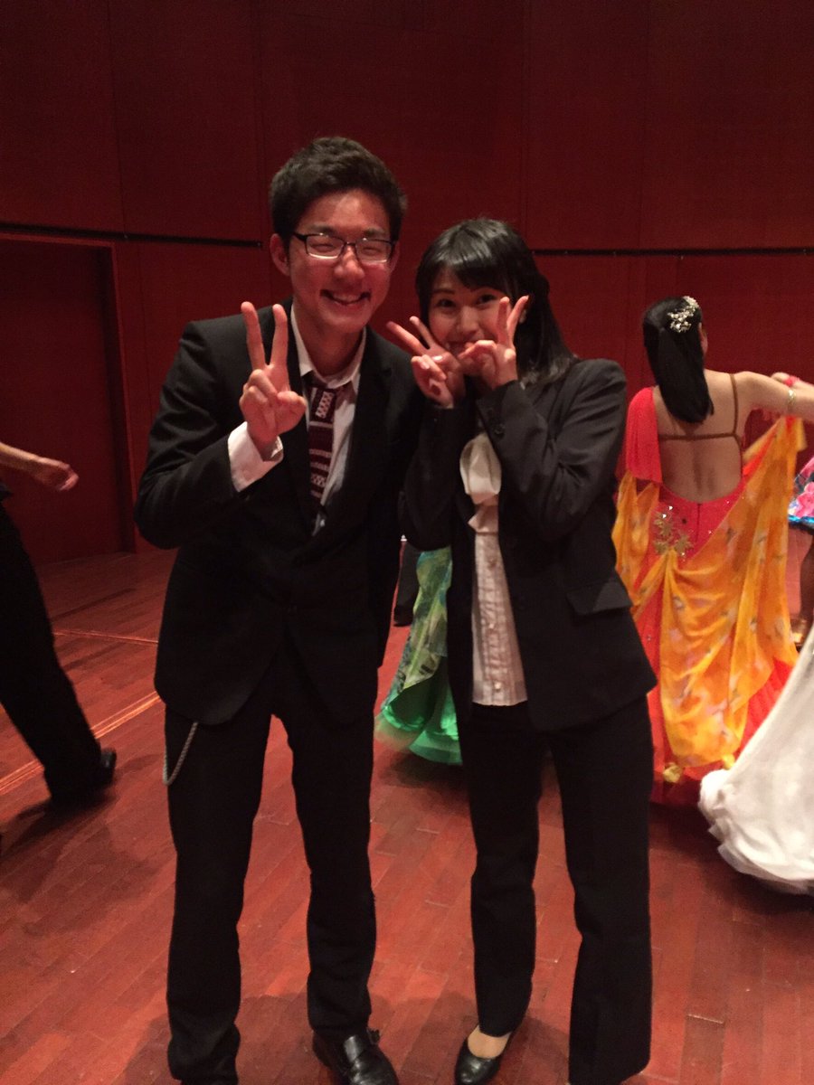 【部員紹介】
新3年
すし🍣
八王子東高校出身
卓球部🏓

笑顔が可愛いゲーマー！🎲
部活と同じくらいゲームも頑張っている努力家🎮？笑
格ゲー？ウル4？よく分かりませんがゲーム命です🕹✨
意外にも読書家🤗

また強いハートの持ち主。
芯があって折れない軸が彼にはあります🤔👍