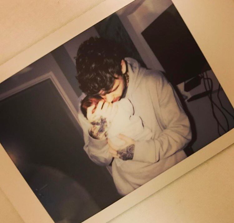 1DteamPuglia's tweet photo. @LiamPayne è diventato papà! Congrats 👏🏼🎉 https://t.co/3UC5mhPlhm