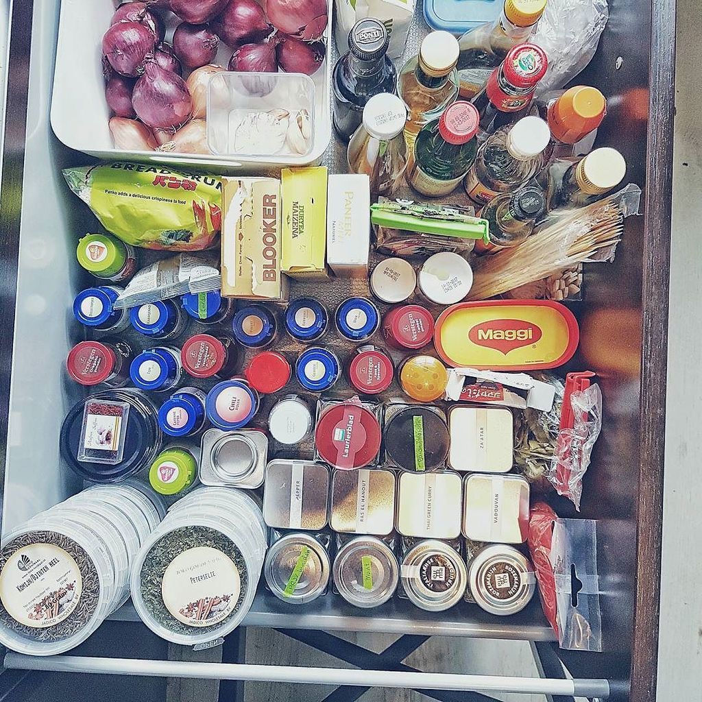 answerisfood's tweet image. Ons huis staat te koop en dus moet alles netjes zijn. Vandaag ben ik bezig met de keuken. … ift.tt/2o61FFt
