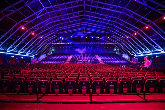 ourdavid_spb's tweet photo. 26th March 2017 21.15 Gran Teatro Geox - Padova - Italy
David Garrett, Violine
Dennis Russell Davies, Leitung
Sinfonieorchester Basel https://t.co/gn3O8aWq9k
