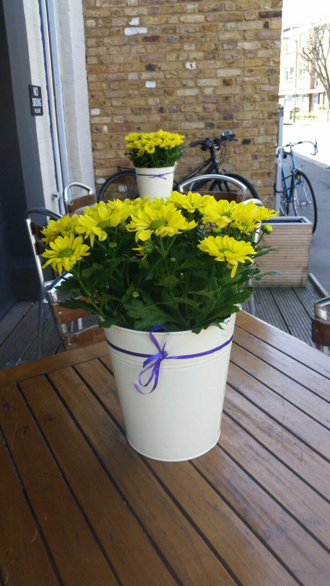 PutneyCanteen's tweet photo. Very happy Mothers Day you lovely Putney Mums !! ππ #putneycanteen #putney #putneyodeon #sw15 #sw18 #fulham #hurlingham #roehampton #barnes https://t.co/IKSLgrQB9W