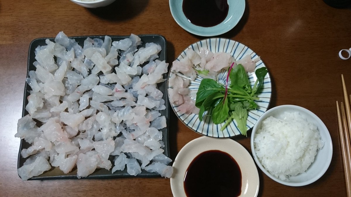 我儘な膝小僧 A Twitter 玄海灘で釣ったマダイとアオハタ キハタ アオナ とレンコダイ マダイはまず刺身 に それをだし醤油とスリゴマで和えて愛媛南部風鯛めしや大分の 琉球 風に さらに皮や小さい切り身は唐揚げに これは旨い アオハタも刺身に 流石ハタだけ 我儘な膝小僧 A Twitter 玄海灘で釣ったマダイとアオハタ キハタ アオナ とレンコダイ マダイはまず刺身 に それをだし醤油とスリゴマで和えて愛媛南部風鯛めしや大分の 琉球 風に さらに皮や小さい切り身は唐揚げに これは旨い アオハタも刺身に 流石ハタだけ