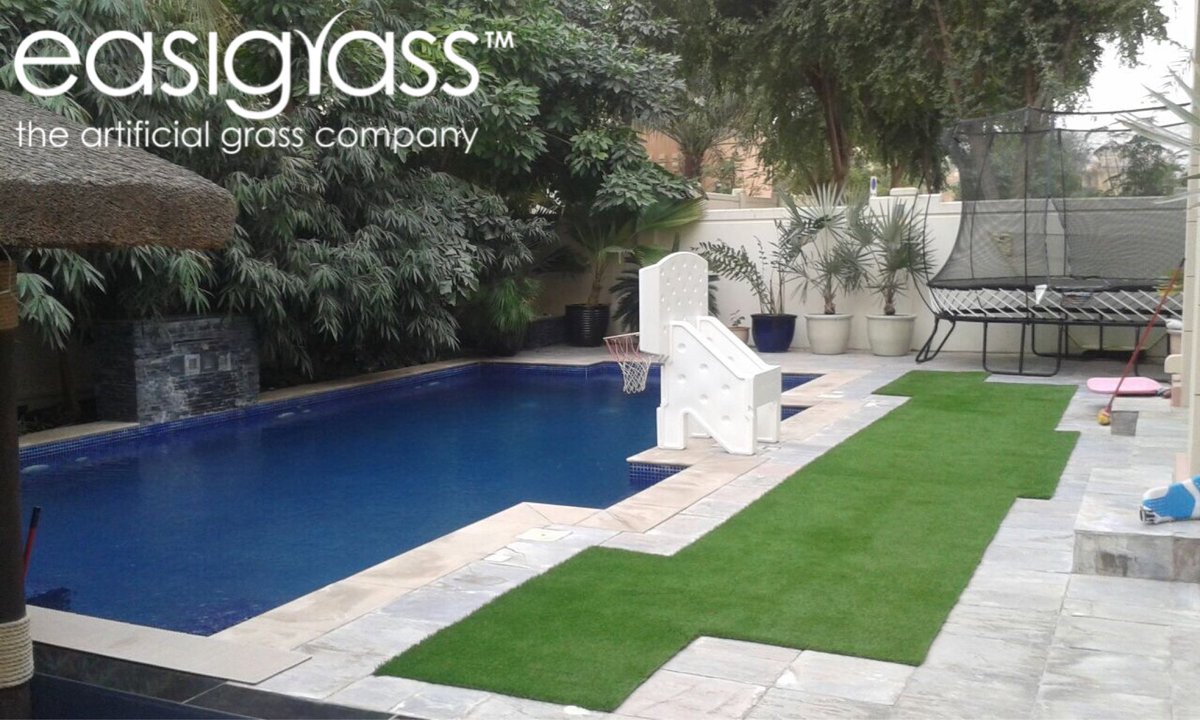 easigrassuae's tweet photo. Now the rain has cleared its time to get back in the garden! #meadows #meadowscommunity #springs #meadowsdubai #villa #meadowsvilla https://t.co/rZQ5JNh0o5