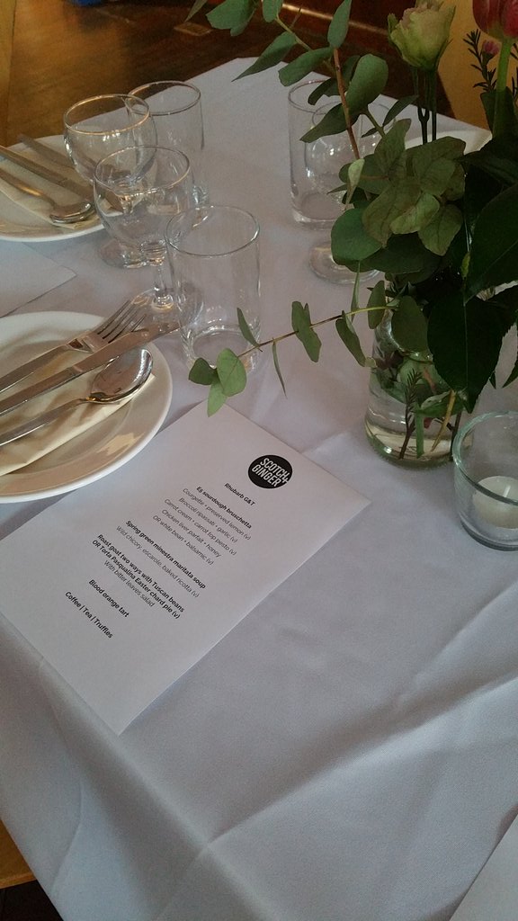 Bromley_by_Bow's tweet photo. Wow what a night! Thanks to @ScotchandGinger for putting on an amazing supper club last night raising funds for the Centre! https://t.co/8iQYEsJbBK