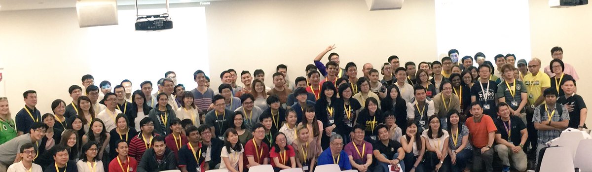 BillyTeoYH's tweet photo. The top 20 teams, judges at #LearningBuildathon, a collaboration between @GovTechSG & @MOEsg. A great showcase of #tech ideas for #learning. https://t.co/GUDlGFPibR